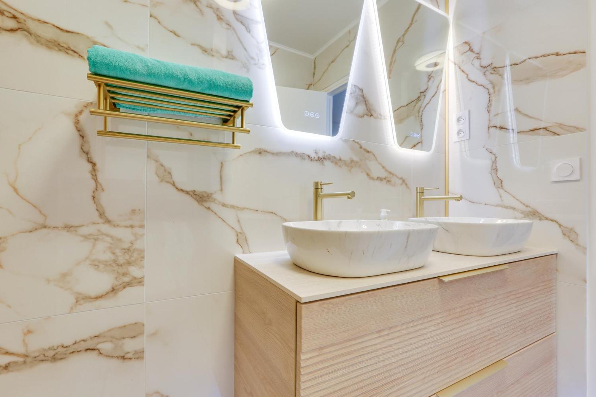 Paris Luxury Apartment 75M2 With Eiffel Tower View, 1 Min Metro, Parking Zewnętrze zdjęcie