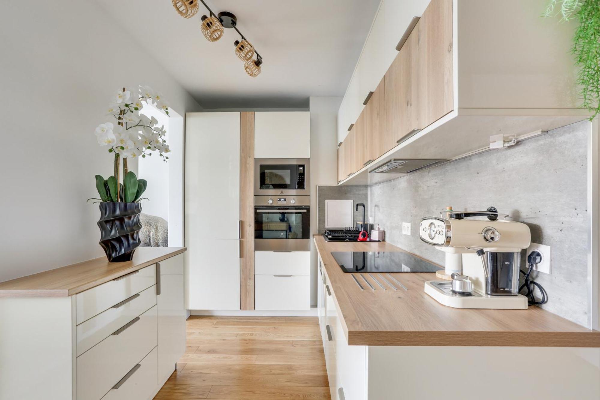 Paris Luxury Apartment 75M2 With Eiffel Tower View, 1 Min Metro, Parking Zewnętrze zdjęcie